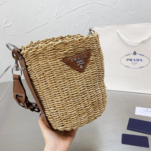 Sunshine straw bag