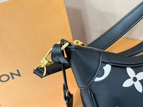 Monogram Shoulder/Diagonal Bag