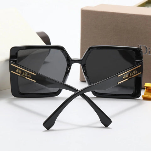 4 Colors Simple DI Letter Polarized Sunglasses