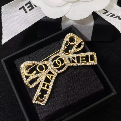 Special Openwork Bow Brooch