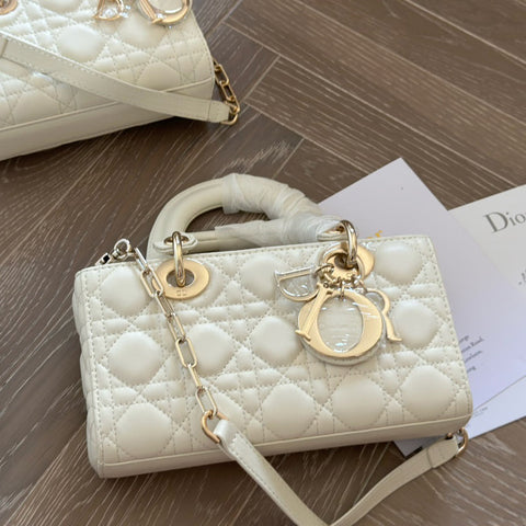 White D-Yoy Lady Handbag